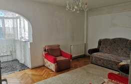 Apartament de 2 camere, 51 mp, decomandat, cartierul Tudor