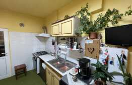 Casa de vânzare cu 4 camere, 118 mp, zona piața Armatei