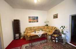 Casa de vânzare cu 4 camere, 118 mp, zona piața Armatei