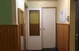 Apartament de 3 camere, decomandat, ideal pentru o familie, zona Dâmbu