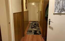 Apartament de 3 camere, 62 mp, decomandat, zona Dâmbu