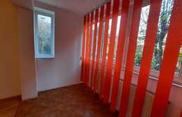 Apartament cu 3 camere decomandat, 60 mp, in Dambu Pietros!