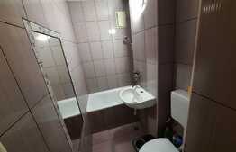 Apartament cu 3 camere decomandat, 60 mp, in Dambu Pietros!