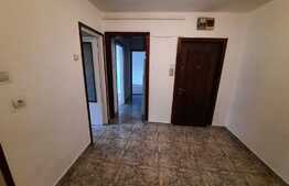 Apartament cu 3 camere decomandat, 60 mp, in Dambu Pietros!