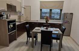 Apartament de închiriat de 3 camere, 50 mp, parcare, zona Aleea Carpați!