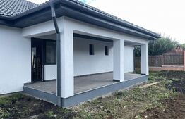 Casa nouă stil mediteranean, 180 mp utili, 610 mp teren, zona  Santana