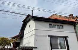 Casa cu trei camere, 110 mp, zonă Gara Mică