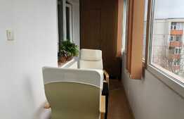 Apartament de 2 camere, decomandat, ideal pentru o familie, zona Tudor