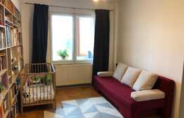 Apartament de 2 camere, decomandat, ideal pentru o familie, zona Tudor