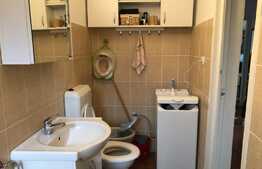 Apartament de 2 camere, decomandat, ideal pentru o familie, zona Tudor