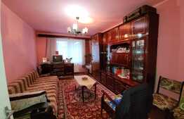 Apartament de 3 camere, 65 mp, zona Cantemir