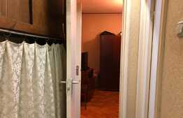  Apartament de 3 camere, 57 mp, zonă semicentrală