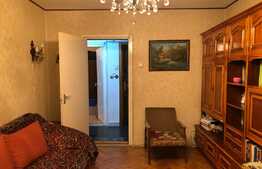  Apartament de 3 camere, 57 mp, zonă semicentrală