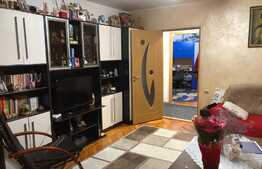 Apartament cu 3 camere, decomandat, ideal pentru o familie, zona Dâmbu