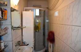 Investitie! Apartament de 3 camere, 40 mp, in cartierul Rovinari