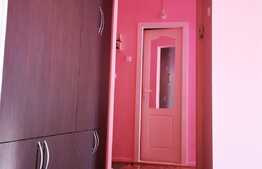 Apartament de 2 camere, decomandat, ideal pentru o familie, zona Tudor