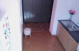 Apartament de 2 camere, decomandat, ideal pentru o familie, zona Tudor