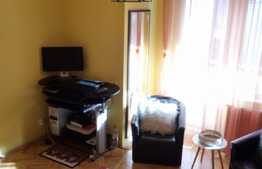 Apartament de 2 camere, decomandat, ideal pentru o familie, zona Tudor