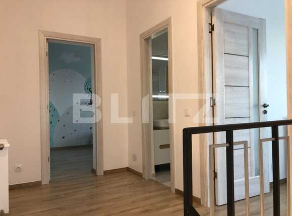 Apartament tip penthouse de vanzare 4 camere decomandat Targu Mures BLITZ 77601AV | Poza11