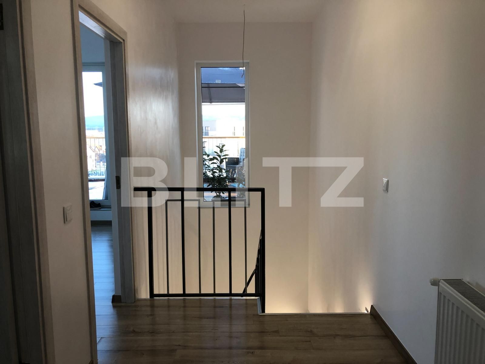 Apartament tip penthouse de vanzare 4 camere decomandat Targu Mures BLITZ 77601AV | Poza15