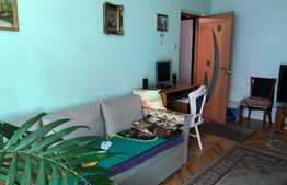 Investiție! Apartament cu 2 camere, decomandat, ideal pentru un cuplu, zona Unirii