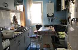 Investiție! Apartament cu 2 camere, decomandat, ideal pentru un cuplu, zona Unirii