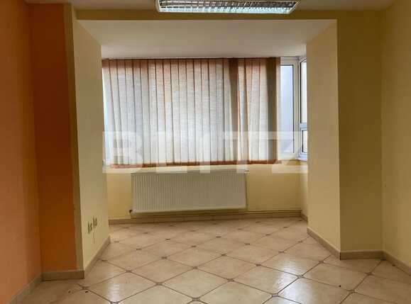 Apartament de vanzare 3 camere semidecomandat cabinet medical Targu Mures BLITZ 77855AV | Poza2