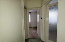 Apartament 3 camere, 60 mp utili, aproape de UMF, zona 7 Noiembrie!