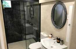 Oportunitate! Apartament de 2 camere, 50 mp, decomandat, zona Cornișa