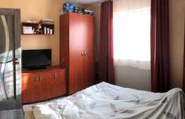 Apartament de 3 camere, decomandat, finisat modern, zona Dâmbu