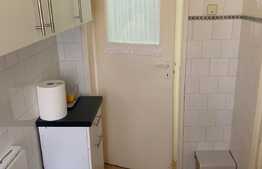 Apartament cu 3 camere, decomandat, ideal pentru o familie, zona Dâmbu