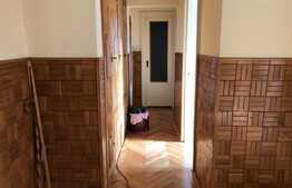 Investiție! Apartament de 3 camere, decomandat, zona Tudor