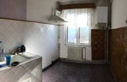 Investiție! Apartament de 3 camere, decomandat, zona Tudor