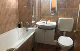 Apartament spațios de 3 camere, 70 mp, decomandat, zona Tudor