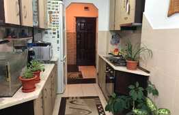 Apartament de 2 camere, decomandat, ideal pentru un cuplu sau investiții, zona Aleea Carpați