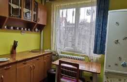Apartament de 3 camere, terasa, zona Cornișa!