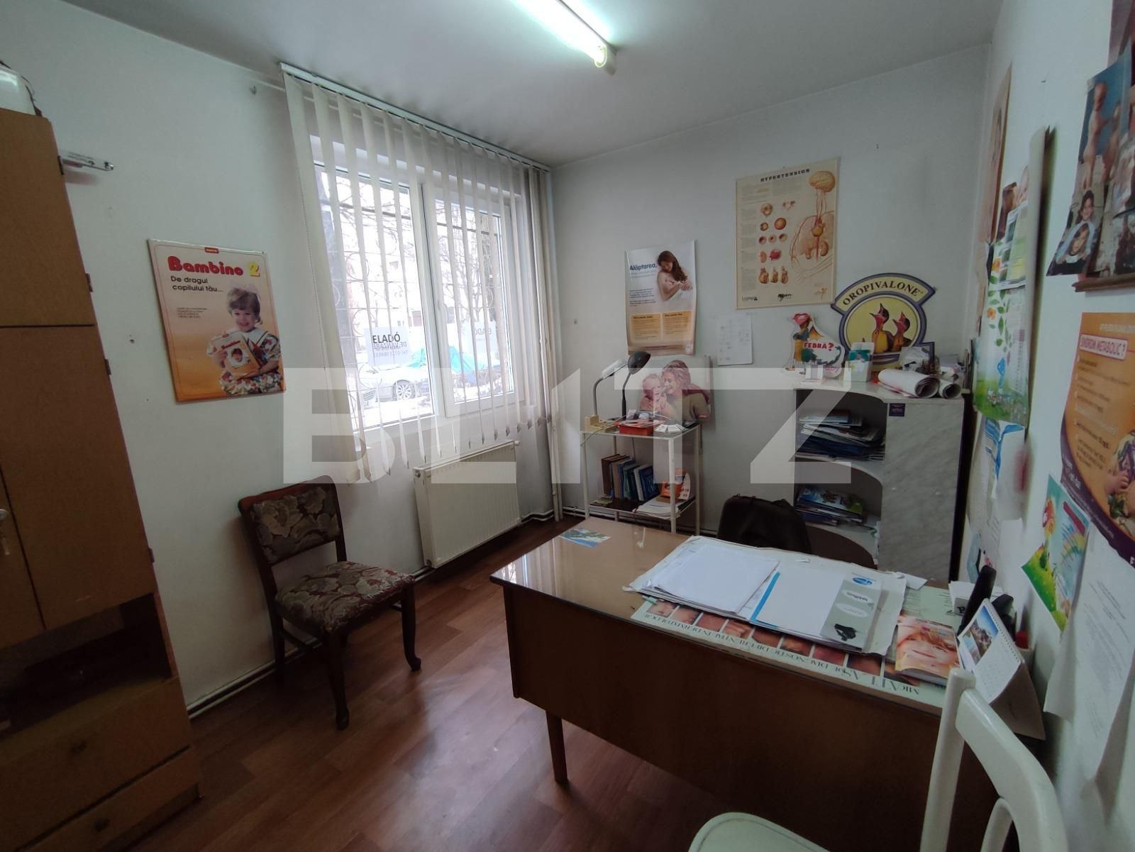 Apartament de vanzare 5 camere semidecomandat circular cabinet medical Targu Mures BLITZ 79543AV | Poza3