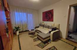 Apartament cu 3 camere, 67 mp utili, decomandat, zona 7 Noiembrie