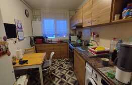 Apartament cu 3 camere, 67 mp utili, decomandat, zona 7 Noiembrie