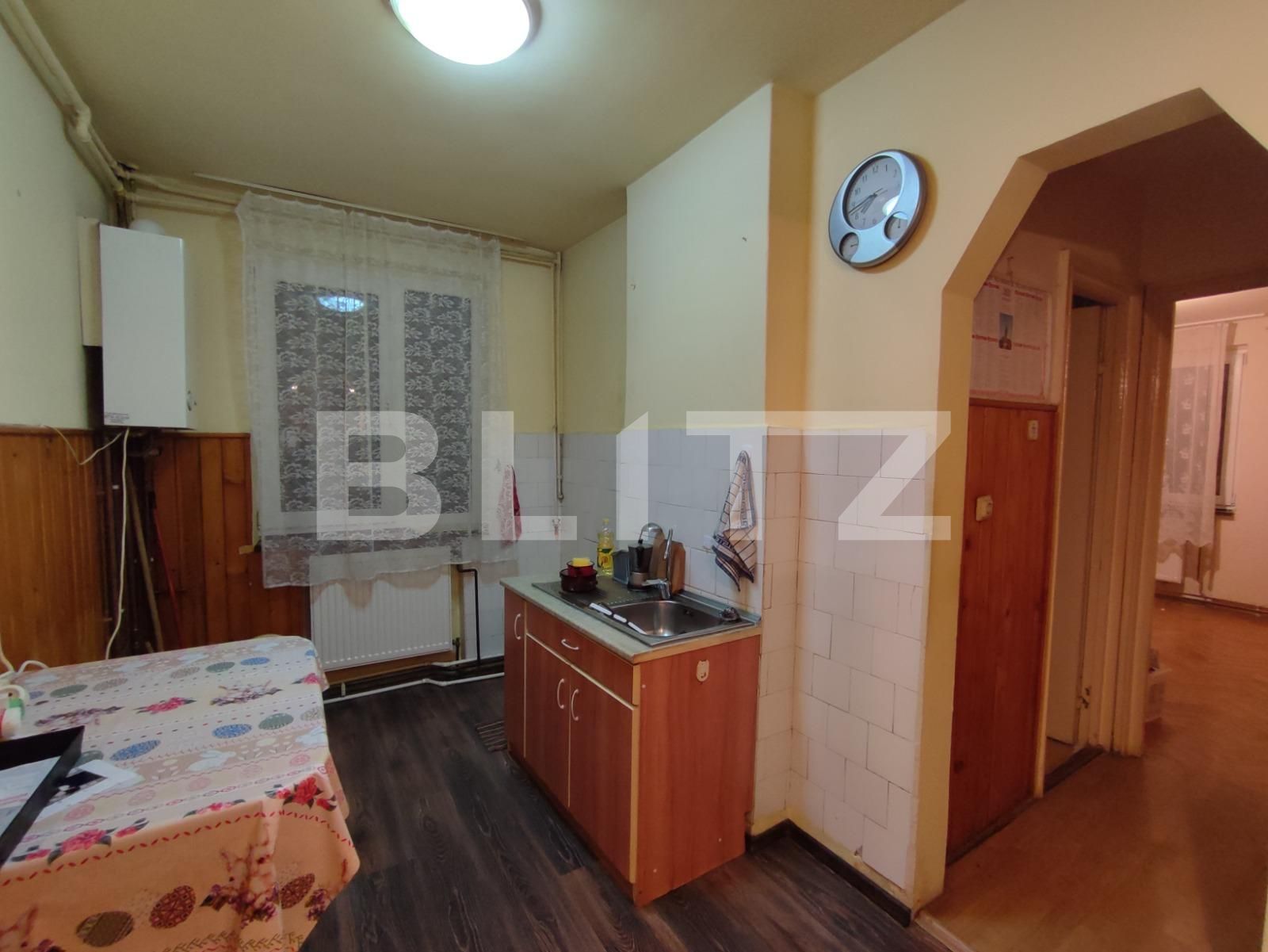 Apartament de vanzare 3 camere decomandat circular Targu Mures BLITZ 79567AV | Poza2