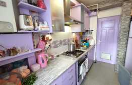 Apartament de 2 camere, 65 mp, ideal pentru un cuplu sau investiții, zona 7 Noiembrie