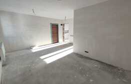 Apartament de 2 camere, semifinisat, decomandat, 54 mp, zona Unirii