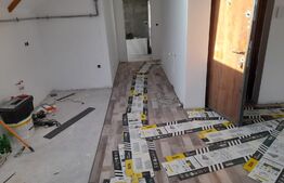 Apartament de 3 camere, decomandat, 110 mp, cartier Unirii