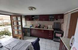 Casa gospodareasca in Chinari, la 10 Km de Targu Mures