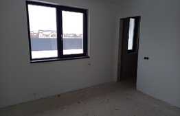 Casa noua pe un nivel, semifinisata, 93 mp si teren de 580 mp, in Sangeorziu de Mures