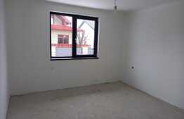 Casa noua pe un nivel, semifinisata, 93 mp si teren de 580 mp, in Sangeorziu de Mures