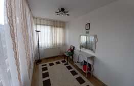 Casa superba de 260 mp cu teren de 1500 mp in Sancraiul de Mures