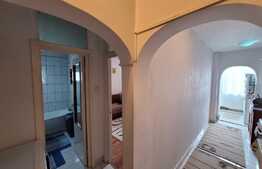 Garsoniera de 30 mp utili, etaj intermediar, luminos, zona Tudor!