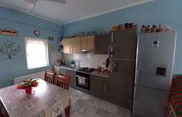 Casa finisata si utilata de 100 mp cu teren de 200 mp in Targu Mures