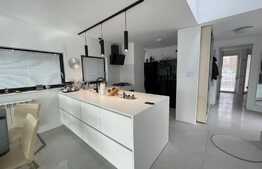 Casa lux, eficient energetic 340 mp cu 1700 mp teren